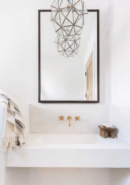 18 красивых идей освещения ванной комнаты в любых стилях - image12