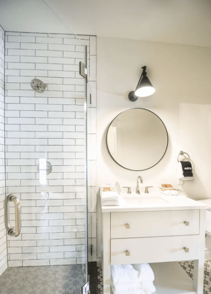18 красивых идей освещения ванной комнаты в любых стилях - image13