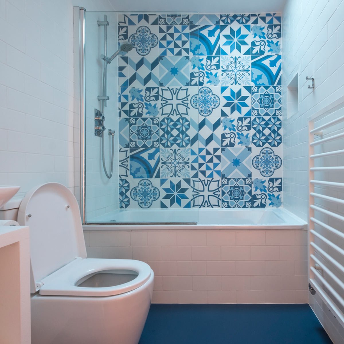 10 гениальных идей для маленьких ванных комнат, которые помогут увеличить пространство - image2